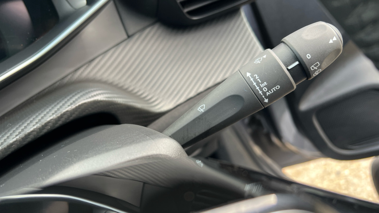 Peugeot 208 100kW Allure Premium 50kWh 5dr Auto Electric Hatchback